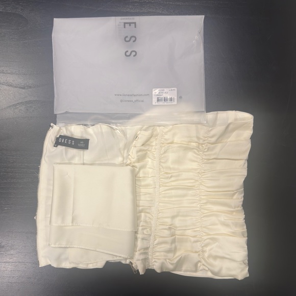 Lioness ISLAND BODICE | CORNSILK C18 - Picture 8 of 8